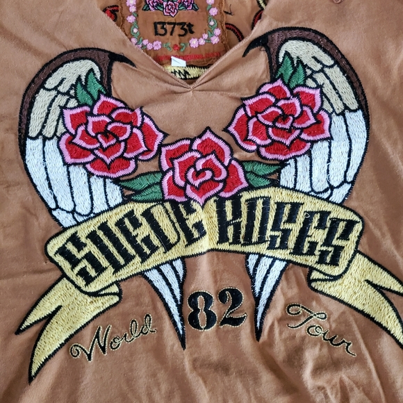 Johnny Was LA Floral Embroidered Tshirt - Picture 9 of 12